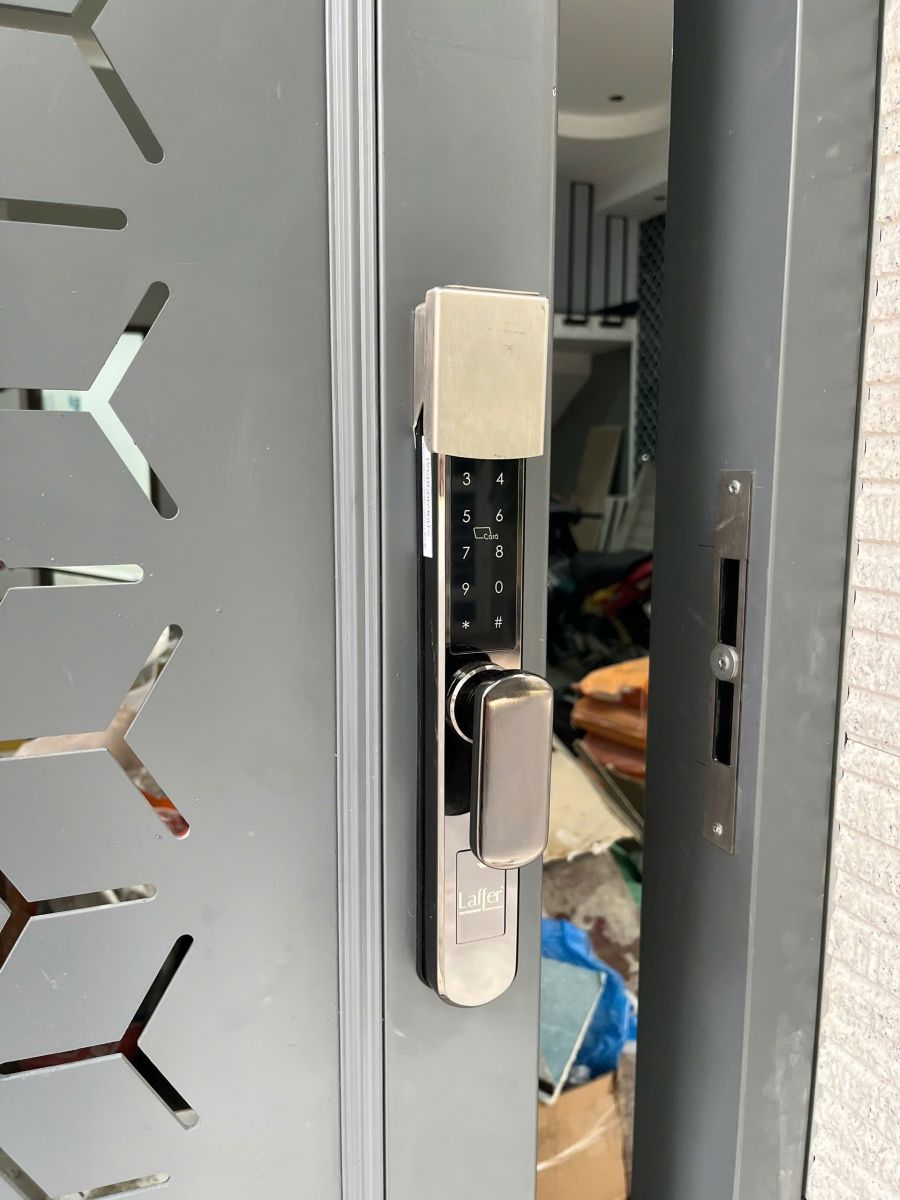 Khóa vân tay cho cửa lùa LAFFER XF19