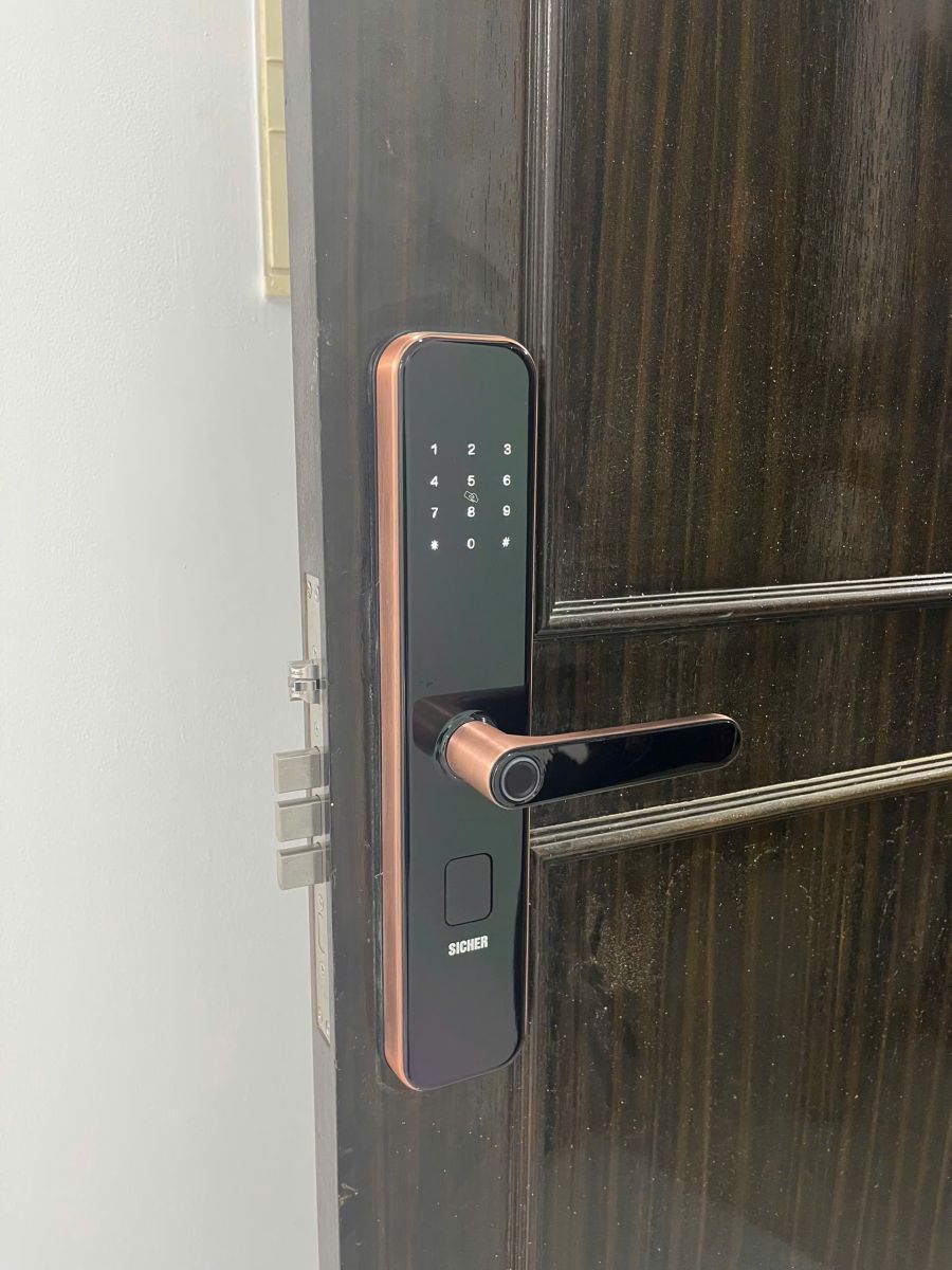 Khóa vân tay cao cấp cho căn hộ chung cư Sicher S38B