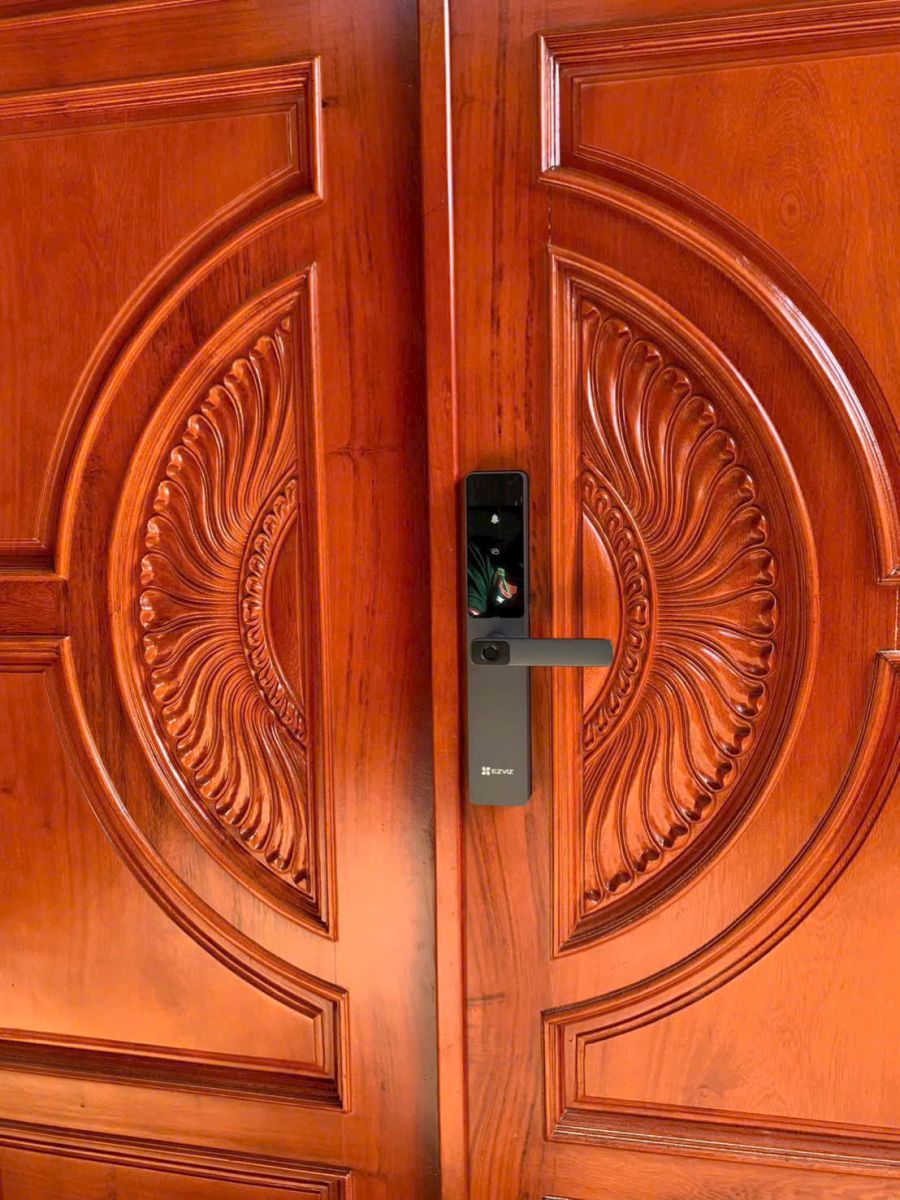 Khóa vân tay cửa gỗ EZVIZ DL05