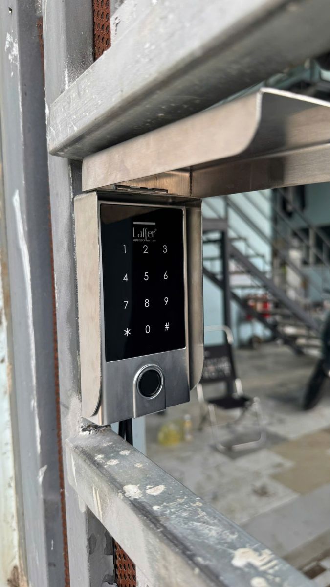 Bộ đọc vân tay cao cấp cho nhà trọ Laffer HF500