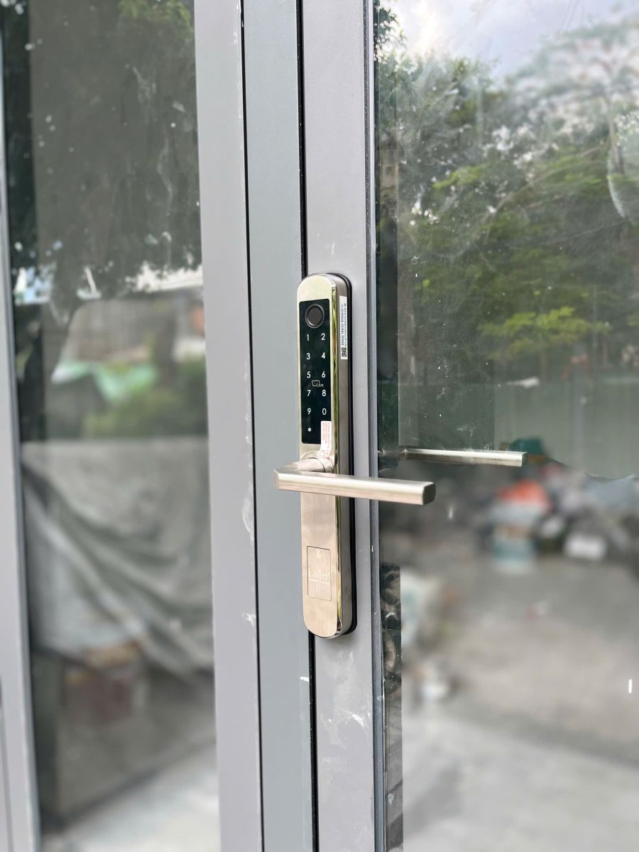 Khóa vân tay cửa nhôm xingffa cao cấp Laffer XF19 